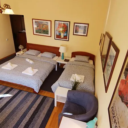 Park 11 Apartment