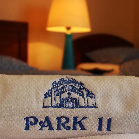Park 11 *